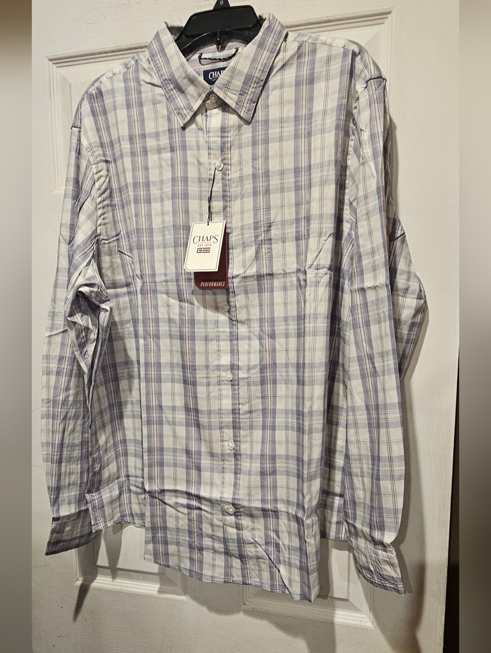 CHAPS LONG SLEEVE BUTTON DOWN SHIRT